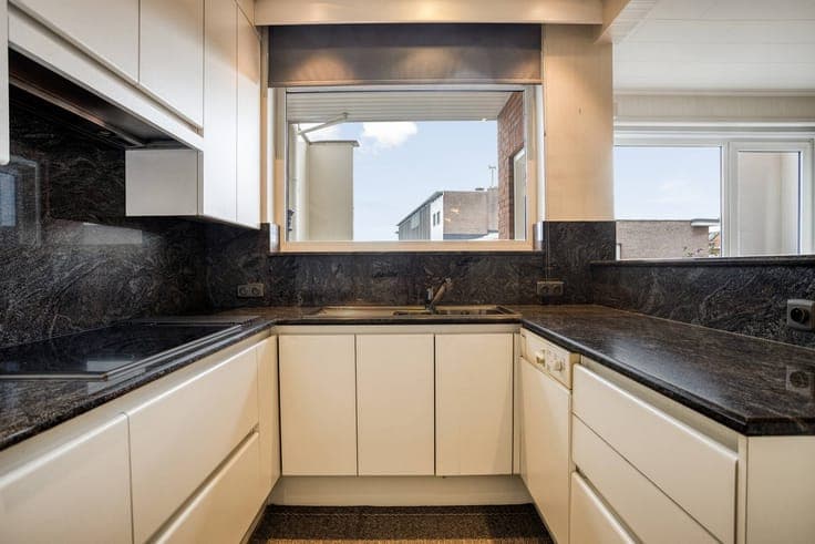 Charming house with garden and 3 bedrooms in Merksem