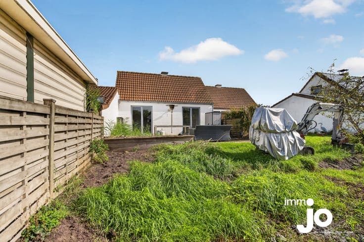 A cosy property in Bredene with 3 bedrooms, a spacious, l...