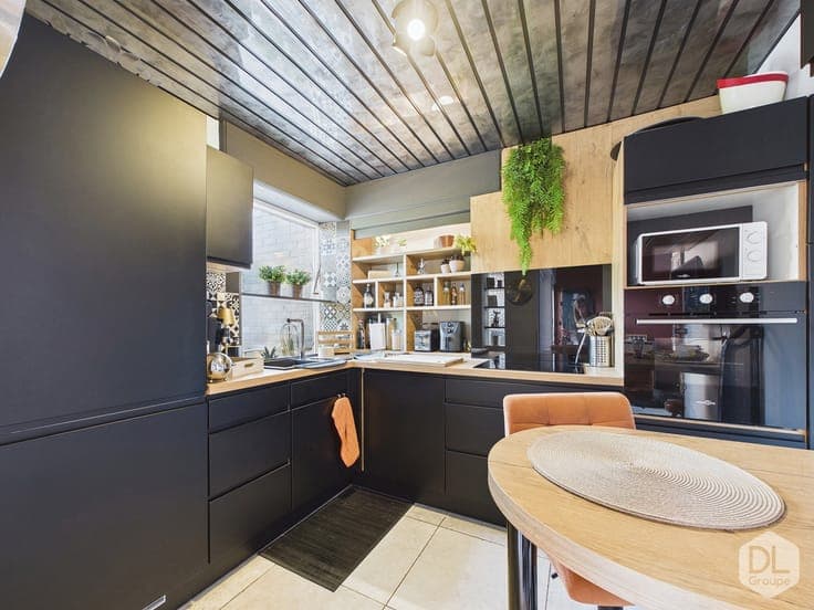 Investment property in Mouscron