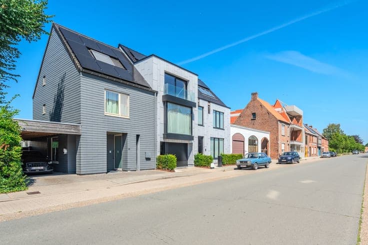 Instapklare halfopen woning in het centrum