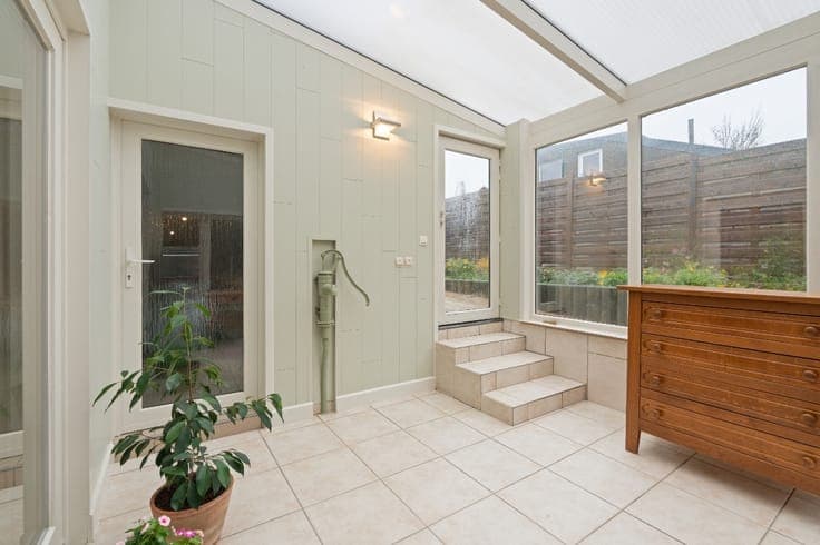 Semi-detached home with sunny garden in Bertem