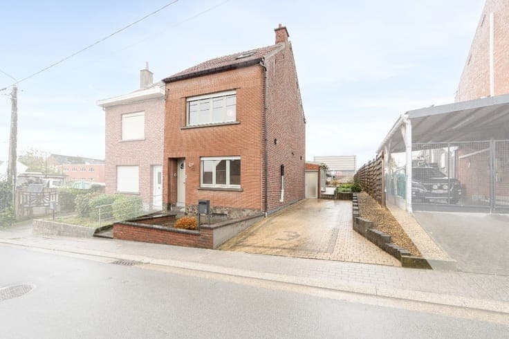 Semi-detached home with sunny garden in Bertem