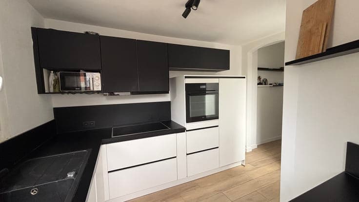Renovated three-fronted house – EPC B – ±700 m² garden