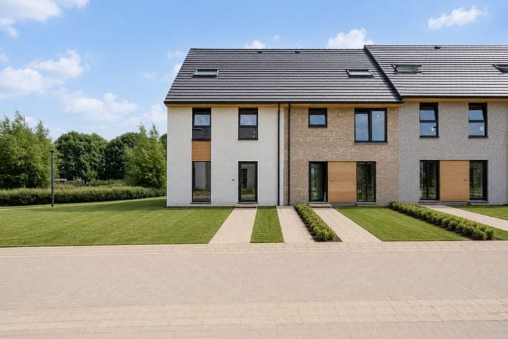 Nieuwbouwwoning in rustige woonwijk te Zwevegem