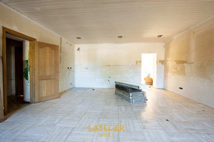FOR SALE – 5 BD. House to Renovate – Potential for 3 Apart.