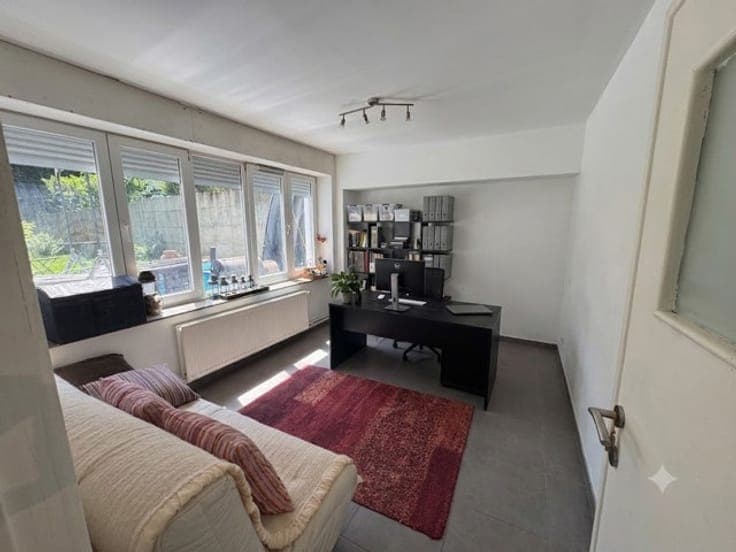 Beautiful house with garage 4 ch + office - beautiful garden