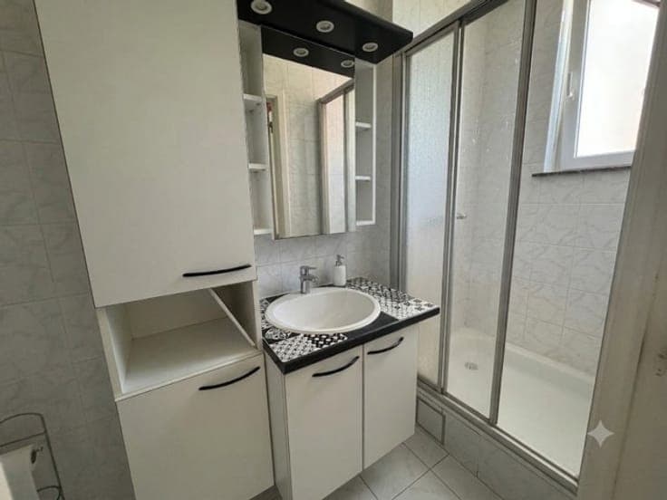 Beautiful house with garage 4 ch + office - beautiful garden