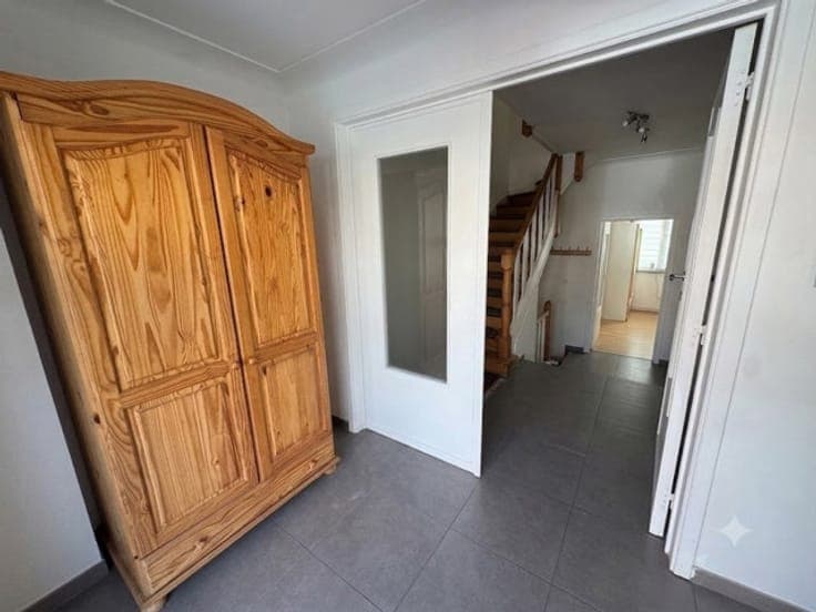 Beautiful house with garage 4 ch + office - beautiful garden