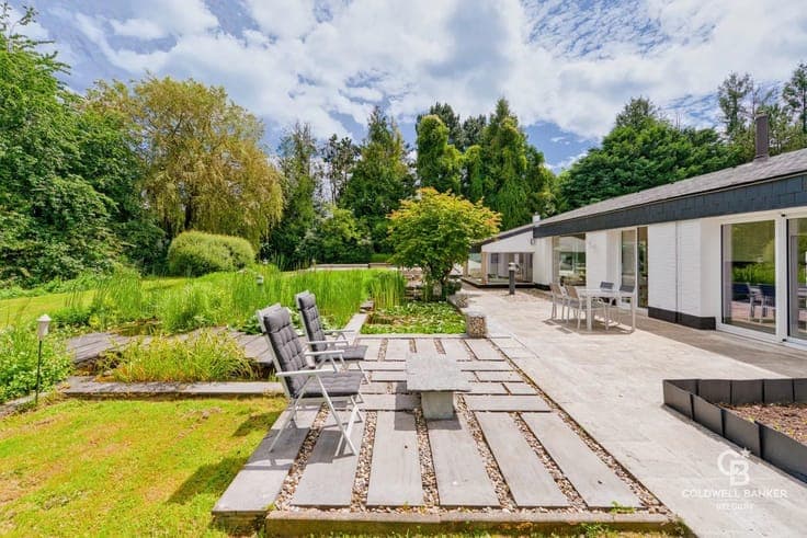 Hoeilaart – Exceptional Architect‑Designed Villa in a Privat