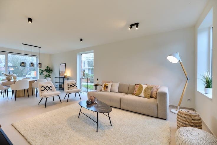 Twee halfopen woningen op ruime percelen in Erpe-Mere