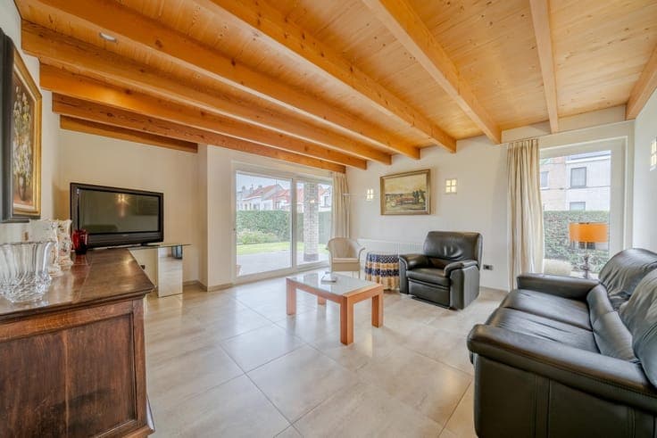 GEZELLIGE, HEDENDAAGSE VILLA OP TOPLOCATIE!