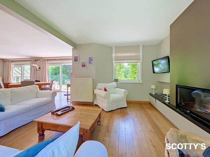 Charming villa near Schavijs Park