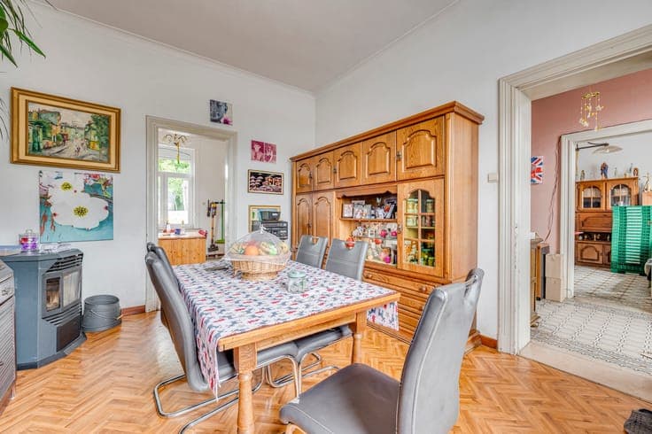 5-bedroom house in Wanze