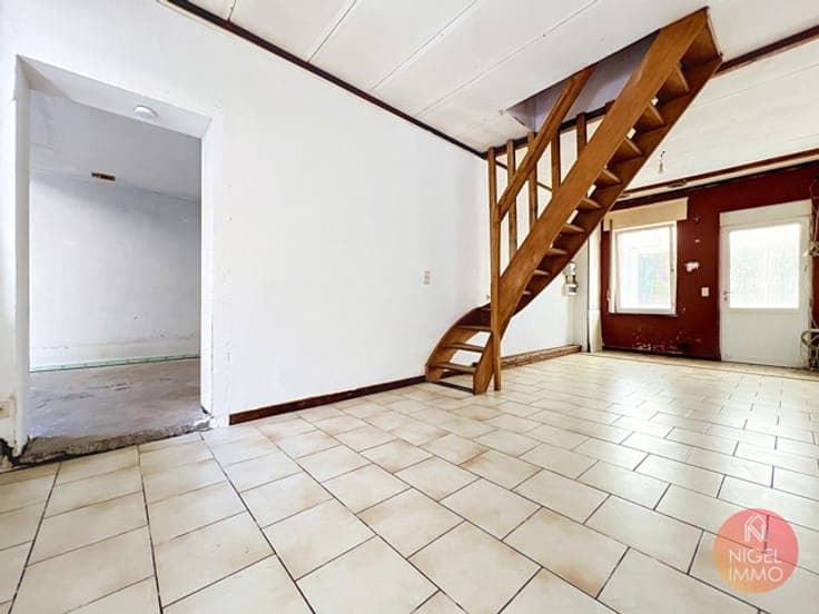 đĄ Maison 3 ch, calme, jardin, 778 mÂČ et poĂȘle Ă bois đ„