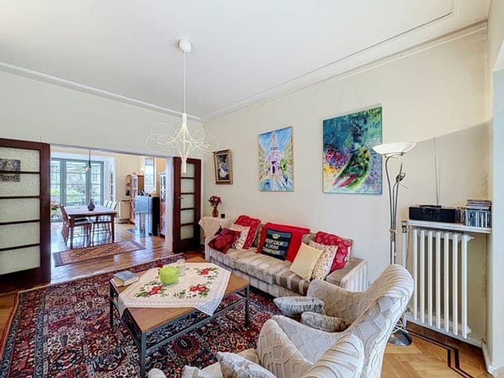 GRIBAUMONT, MAISON 5CH + 2 BUREAU ± 296M² + GARAGE + JARDIN