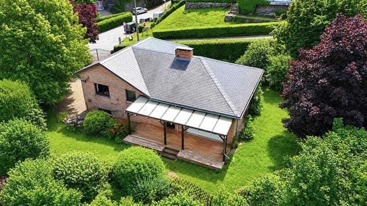 House in Vise