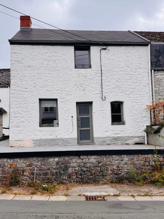 House in Froidchapelle