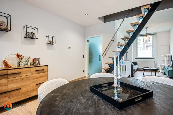 Instapklare woning met 3 slpkrs en tuin te Duffel
