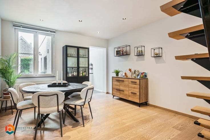 Instapklare woning met 3 slpkrs en tuin te Duffel