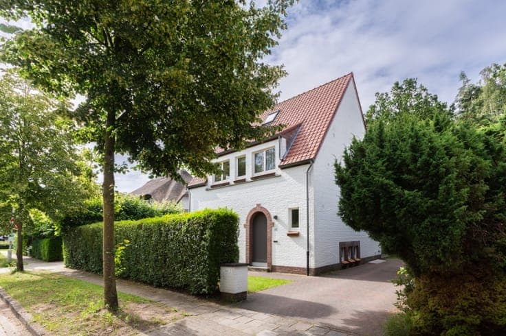 Instapklaar! Prachtige karaktervolle villa met hedendaags...