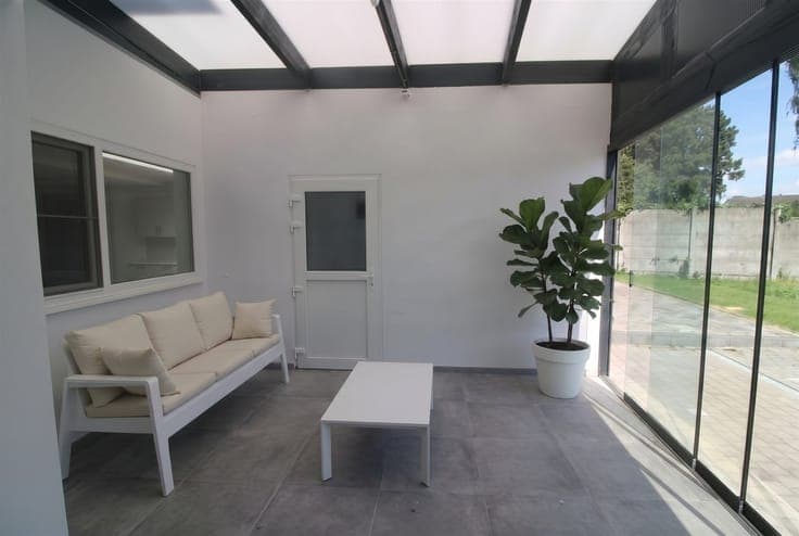 Ruime gerenoveerde woning met heel veel potentieel!