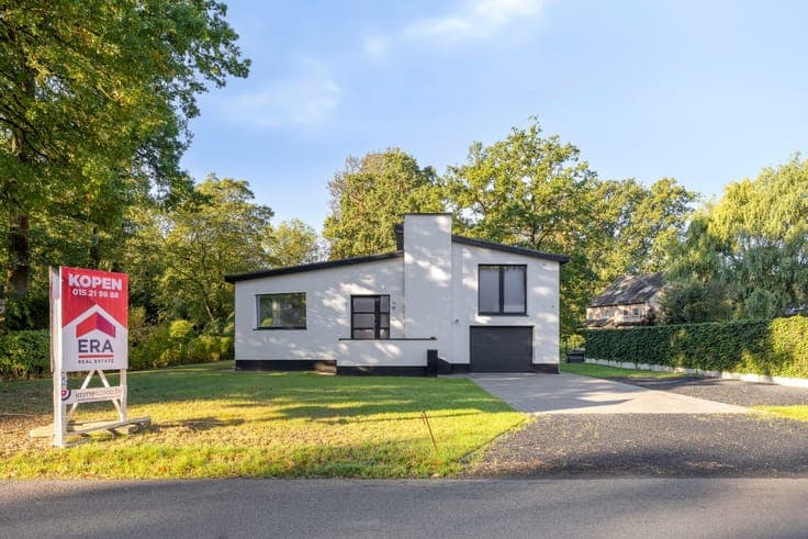 Renovated villa with garden and pool