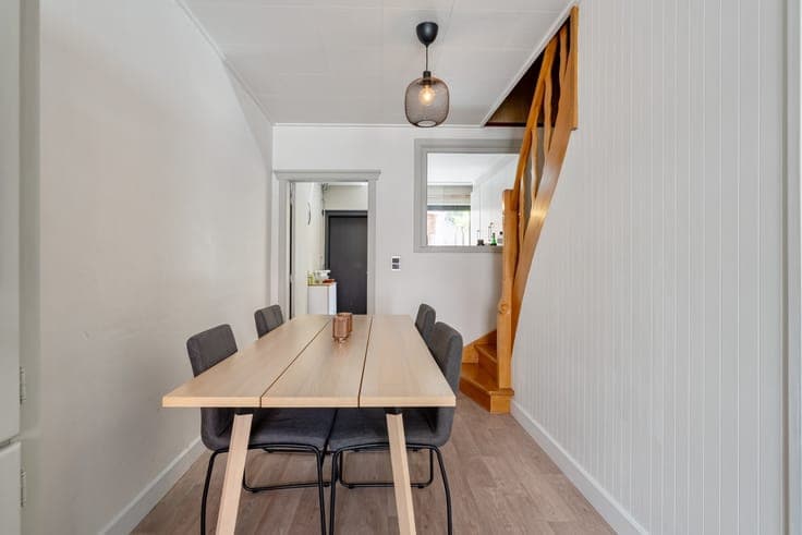 Rustig gelegen woning met 2 slaapkamers en een koer nabij...