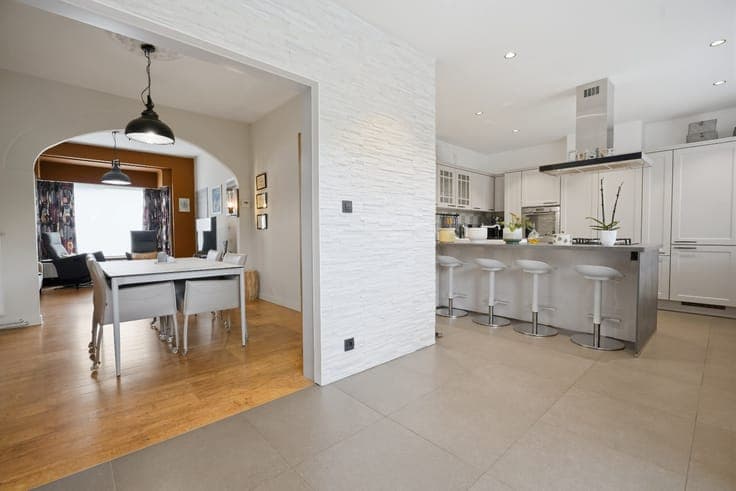 Beautifully finished house in Nieuwpoort-Stad on 284 m².