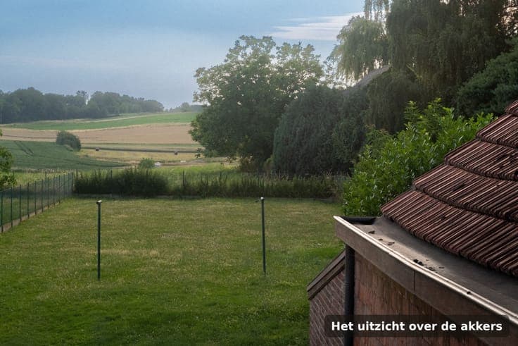 House with large garden and beautiful views, 3+2 bedrooms