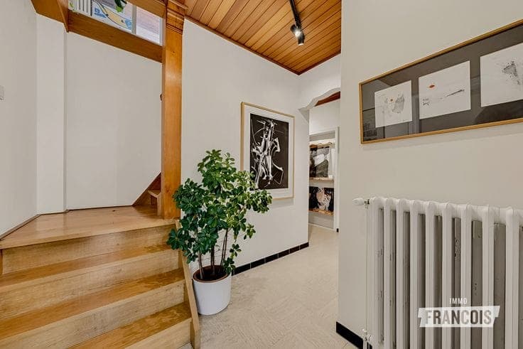 Detached house with warehouse in a quiet location in Varsen…