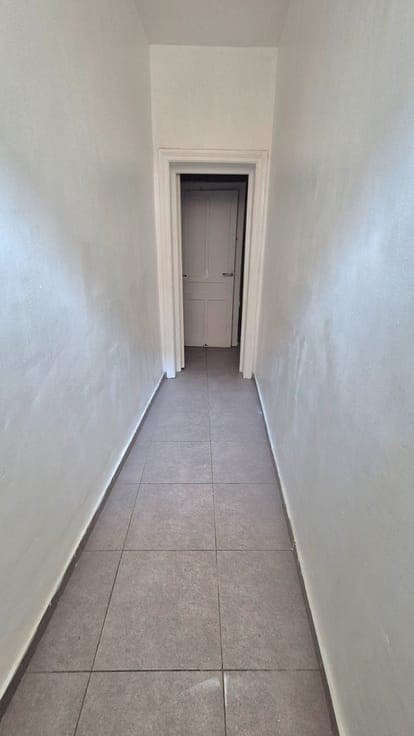 Instapklare gezinswoning met 3 slaapkamers, keuken, verni...