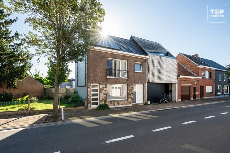 Instapklare energiezuinige woning in het centrum van Kalken