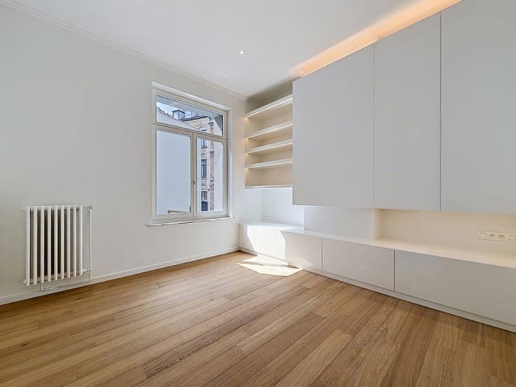 De Crayer: a splendid, renovated 5-bedroom mansion