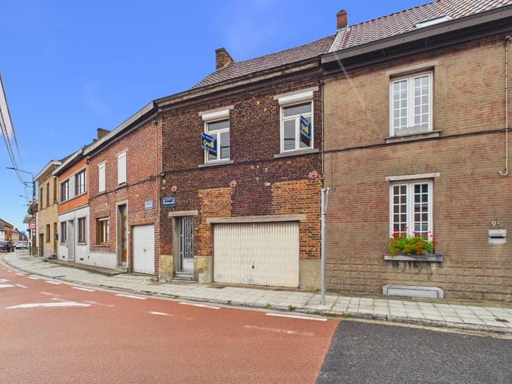 3-bedroom house with garage and large garden