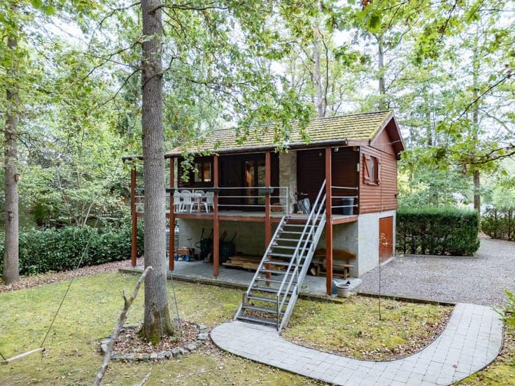 3-Bedroom Chalet on 24 Ares – Biron