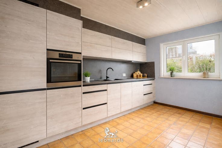 Move-in-ready home with magnificent garden in prime location