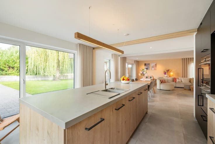 Spacious family home near the center of Lommel