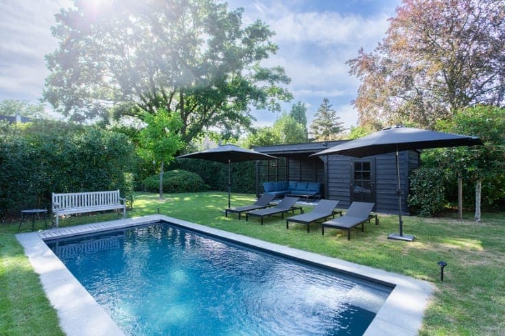 Luxueuze villa, toplocatie,Z-tuin, zwembad, veel privacy!!!