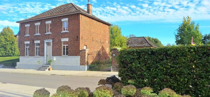 Stunning Manor House with Orchard in Kapellen