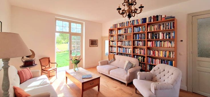 Stunning Manor House with Orchard in Kapellen
