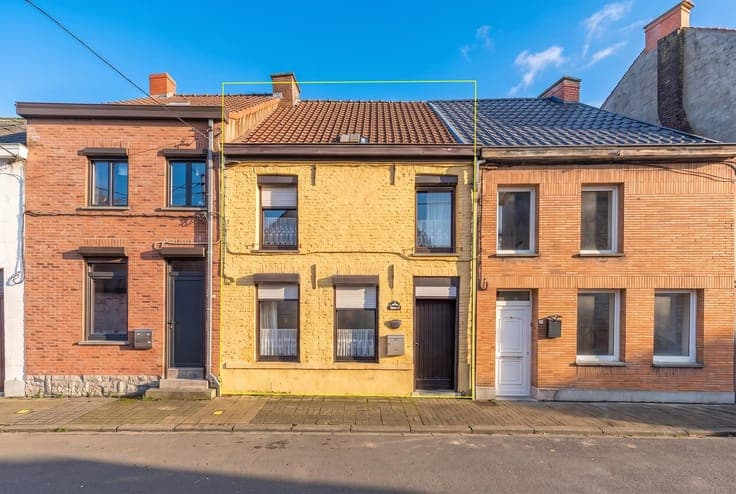 Idéal investisseur - Maison 1 ch avec cour et remise. Faire