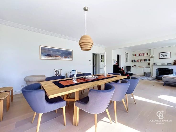 Fully Renovated ±280 sqm House with 5 Bedrooms, southwest-Fa