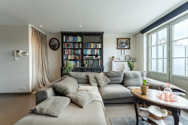 Instapklaar duplex appartement met garagebox en ruim zonn...