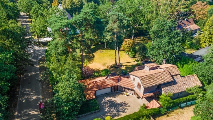 Vlassak-Verhulstvilla op uitstekende locatie