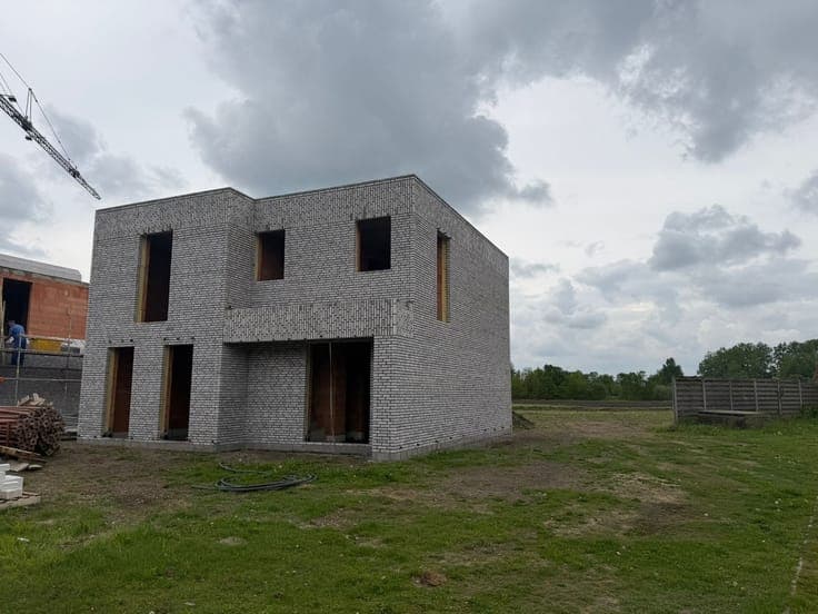Moderne nieuwbouwwoning op ruim perceel van 861 m² wordt ...