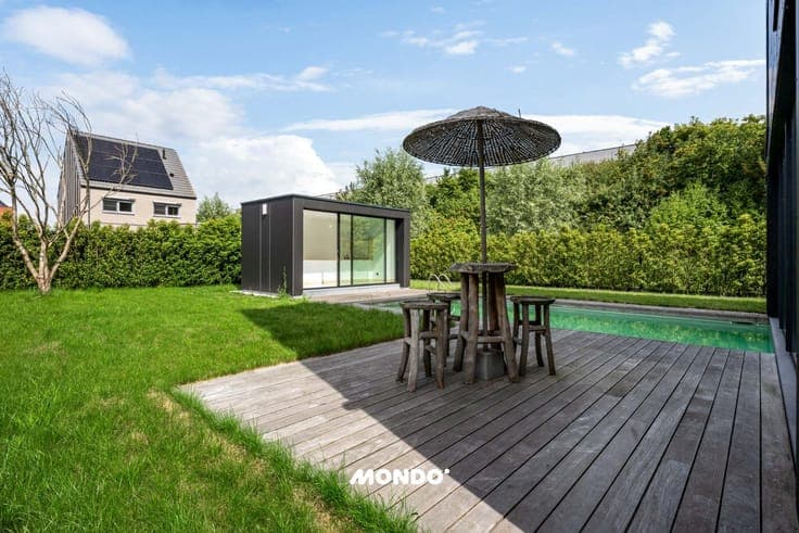 Exclusive high-tech villa