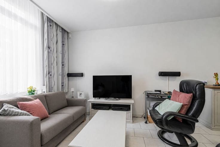 Instapklare woning ( 83 m²) met 2 slaapkamers en buitenruimt