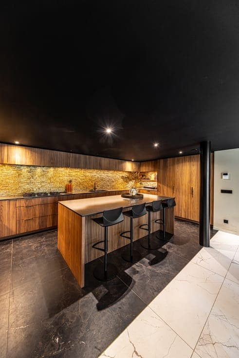 Fort Jaco | Elegant Renovated Family Home