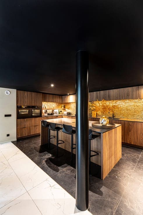 Fort Jaco | Elegant Renovated Family Home