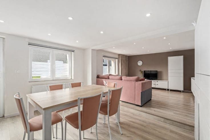 For sale: family home in quiet Boogstraat